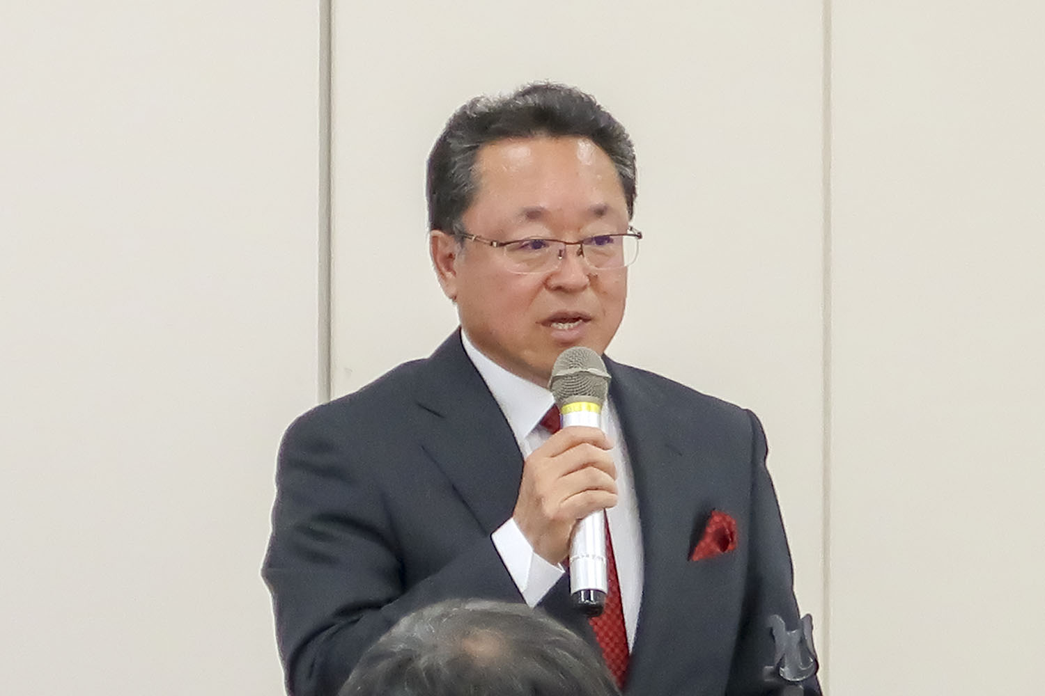 椛澤 均