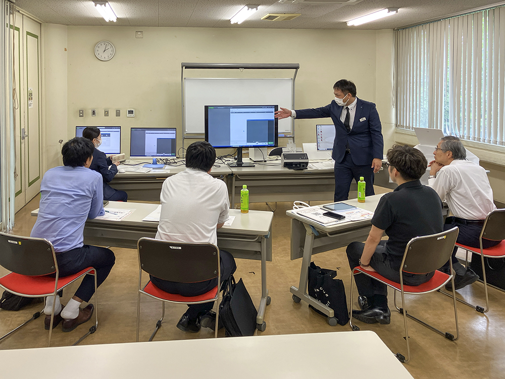 ビジネスレポート