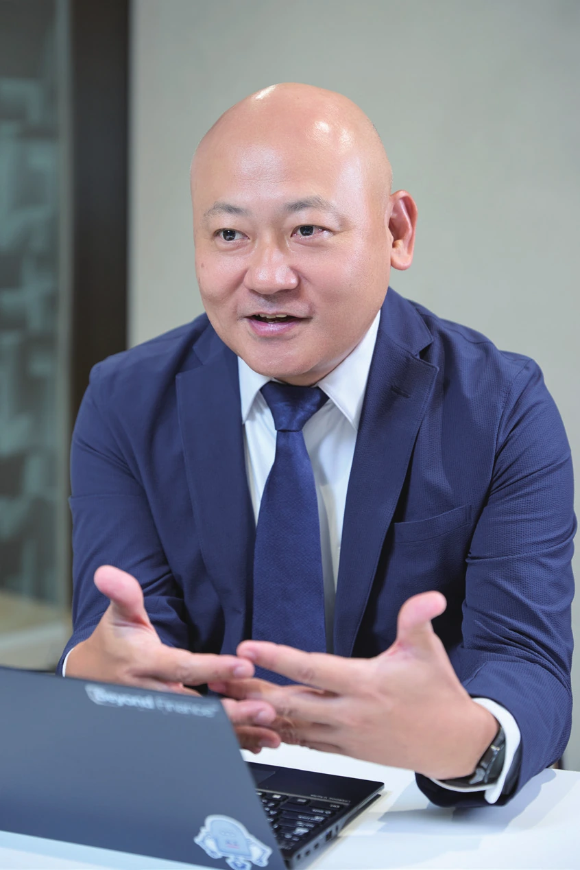 矢口浩史氏